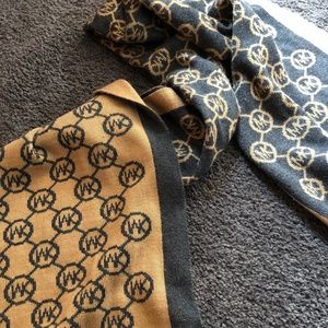 Michael Kors scarf